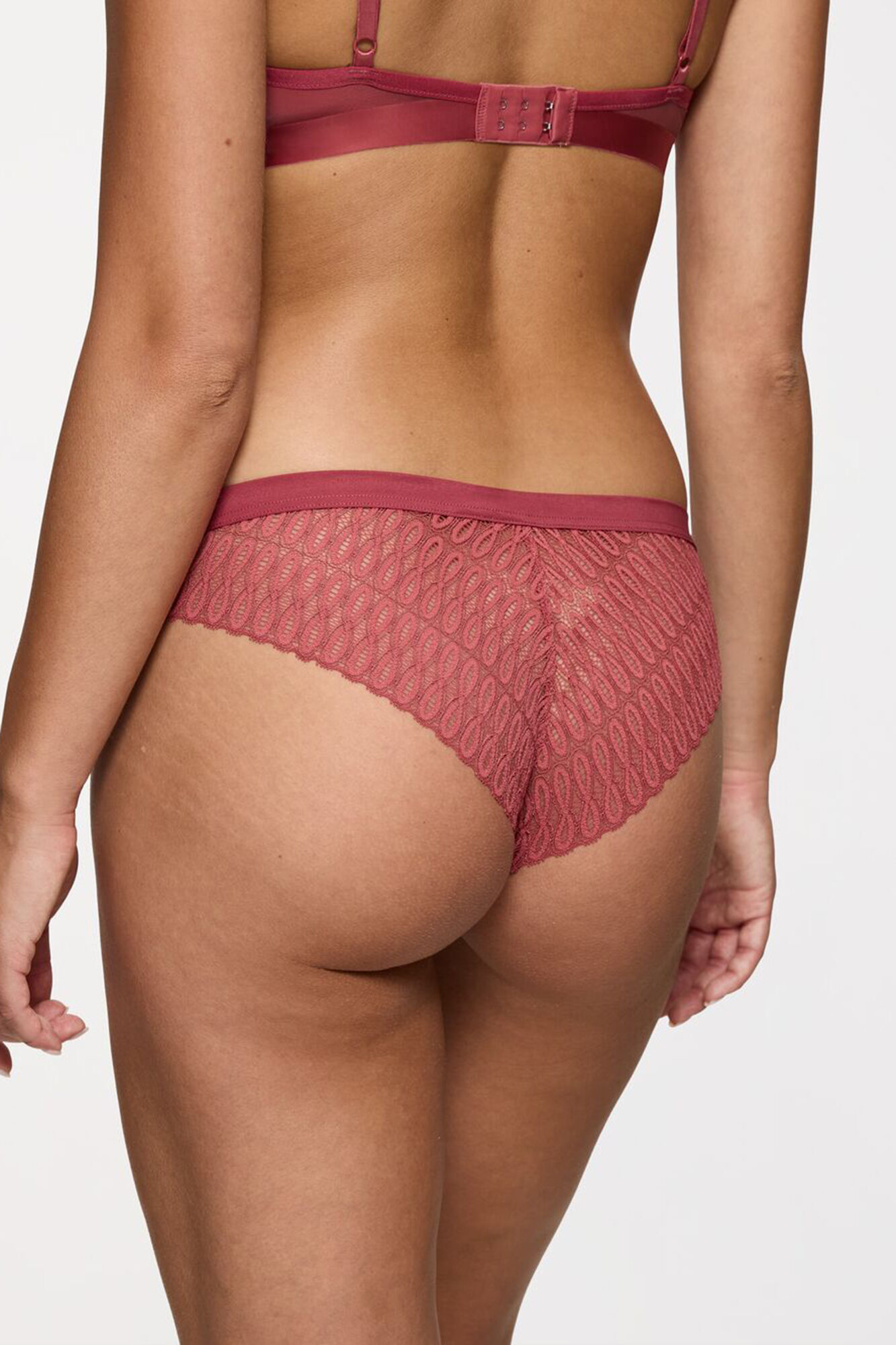 Triumph Aura Spotlight T Brasileira Calcinha Brasileira