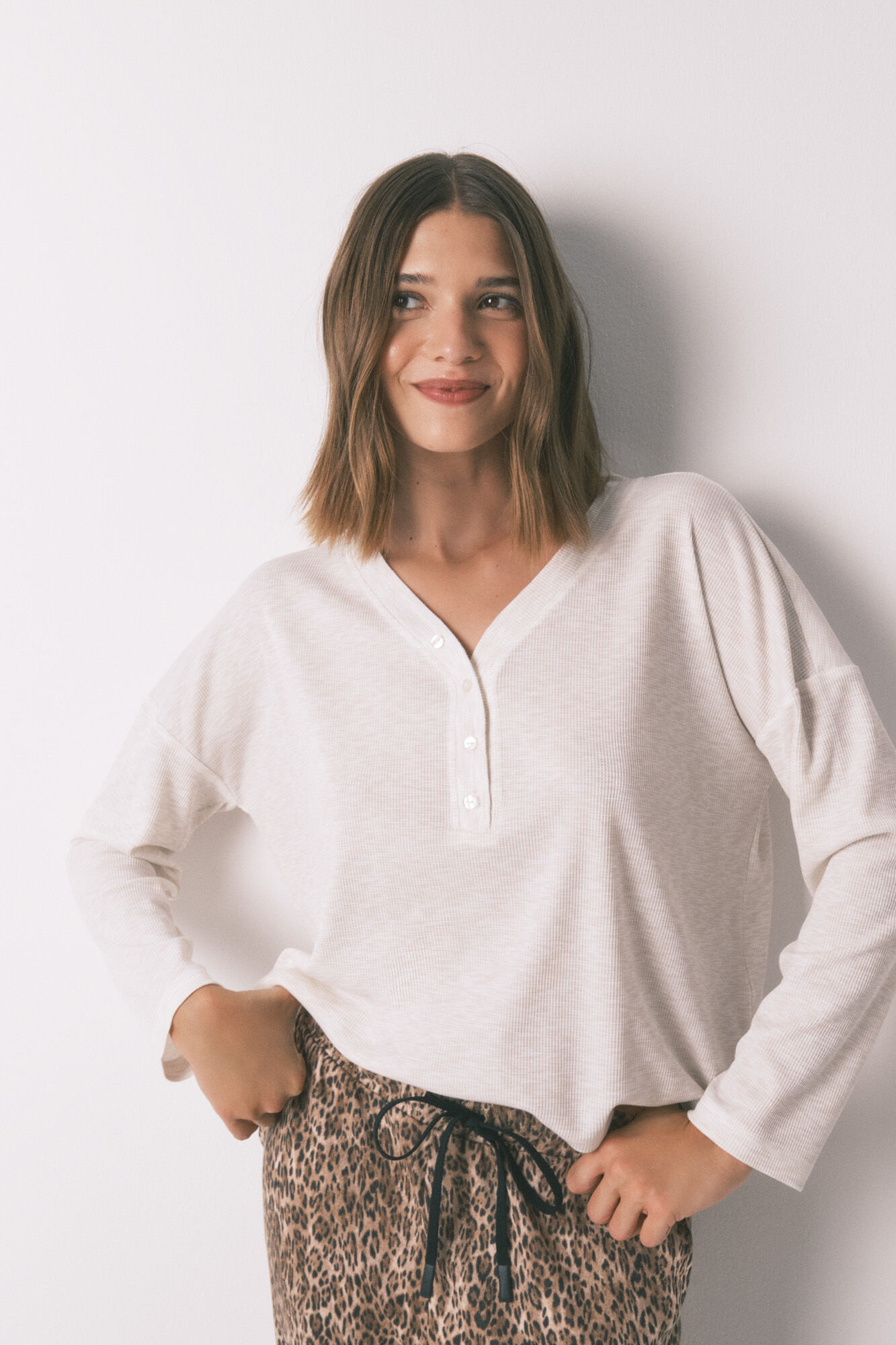 Women'secret Camiseta manga larga waffle marfil