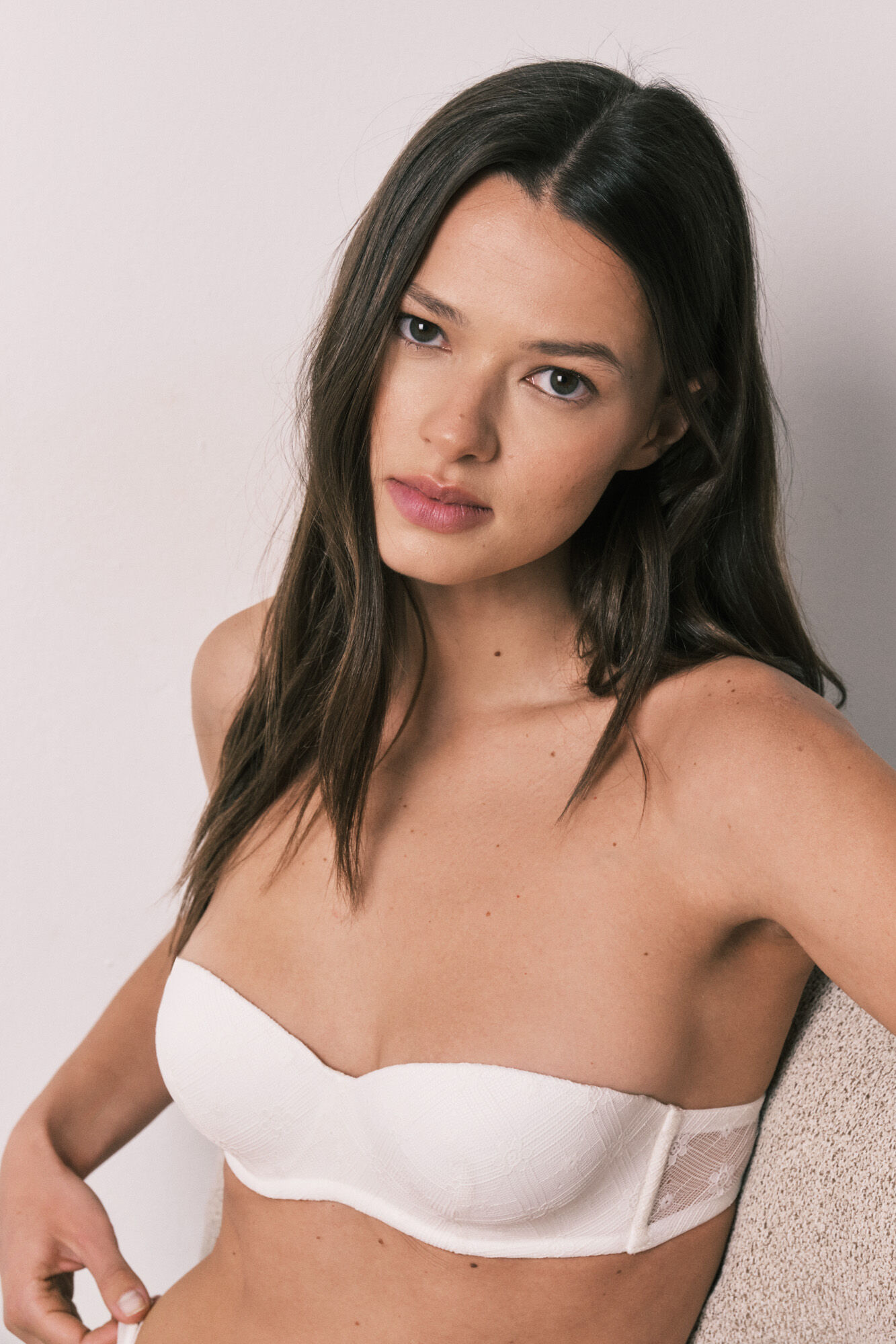 Women'secret Soutien sem al&ccedil;as com enchimento em renda branco