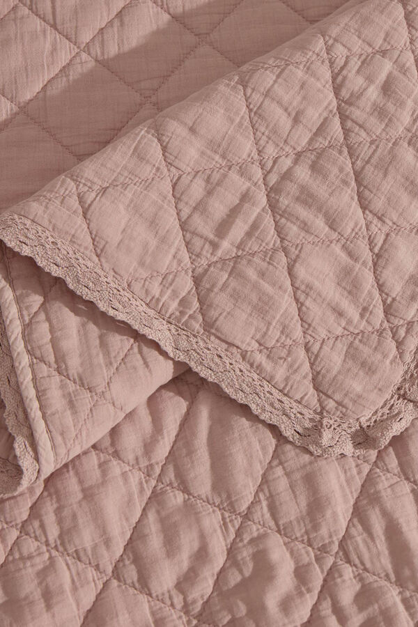 Textura Colcha contorno crochet algod&oacute;n. Cama 150-160cm. rosa