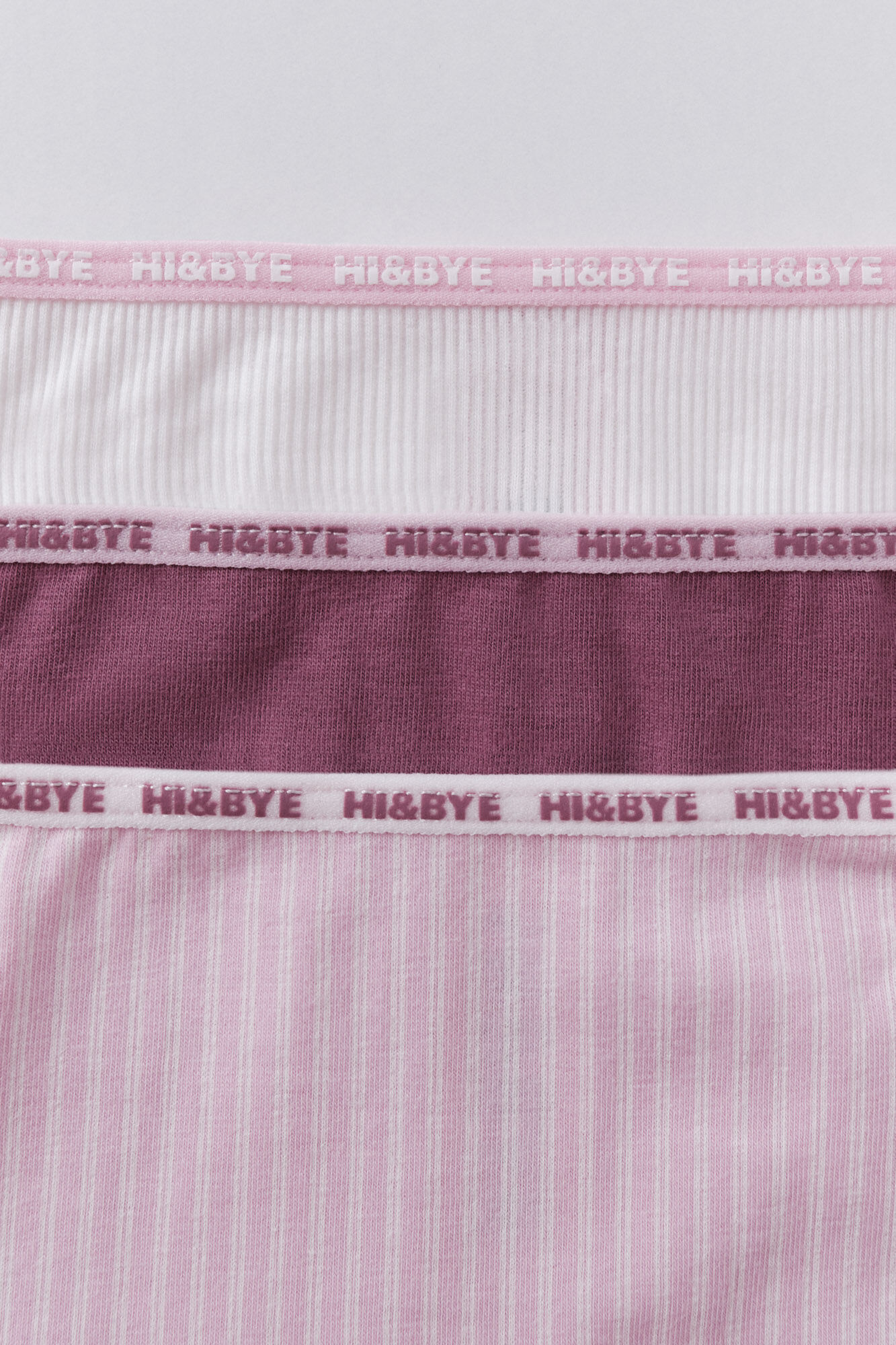 HI&BYE Pacote com 3 cuecas cl&aacute;ssicas em branco, rosa e roxo