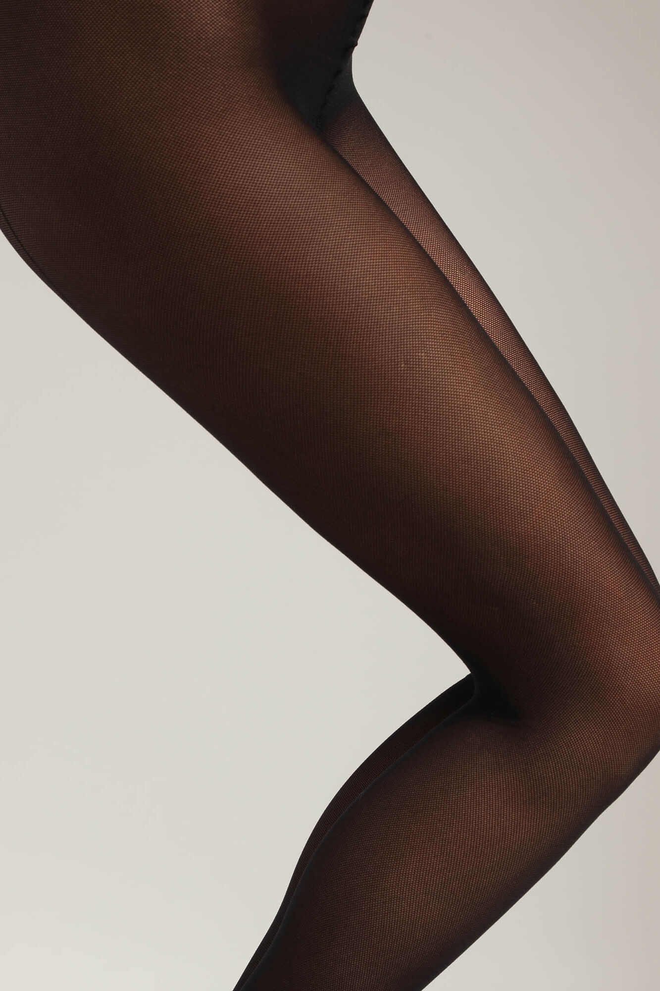 DIM Meias arrast&atilde;o estilo fantasia com acabamento