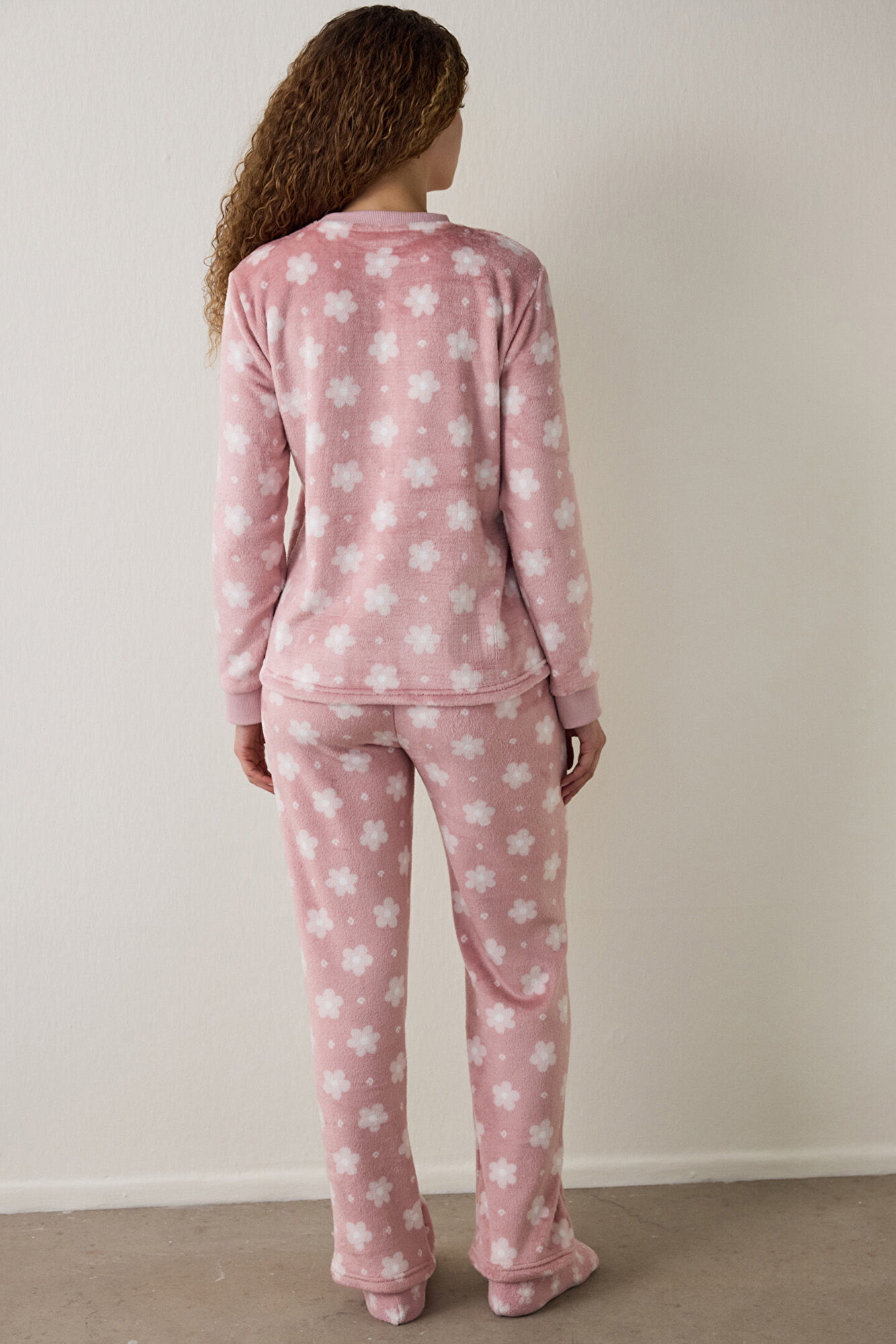 Penti Conjunto de pijama com estampado floral e gola redonda redonda e manga comprida PRETTY Daisies