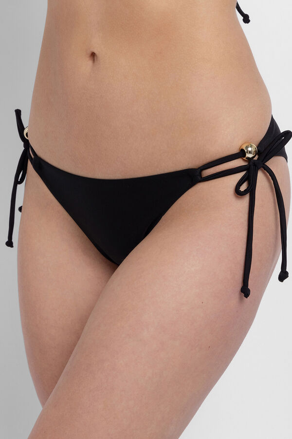 Dorina Braga bikini lazo lateral Togo mago negro