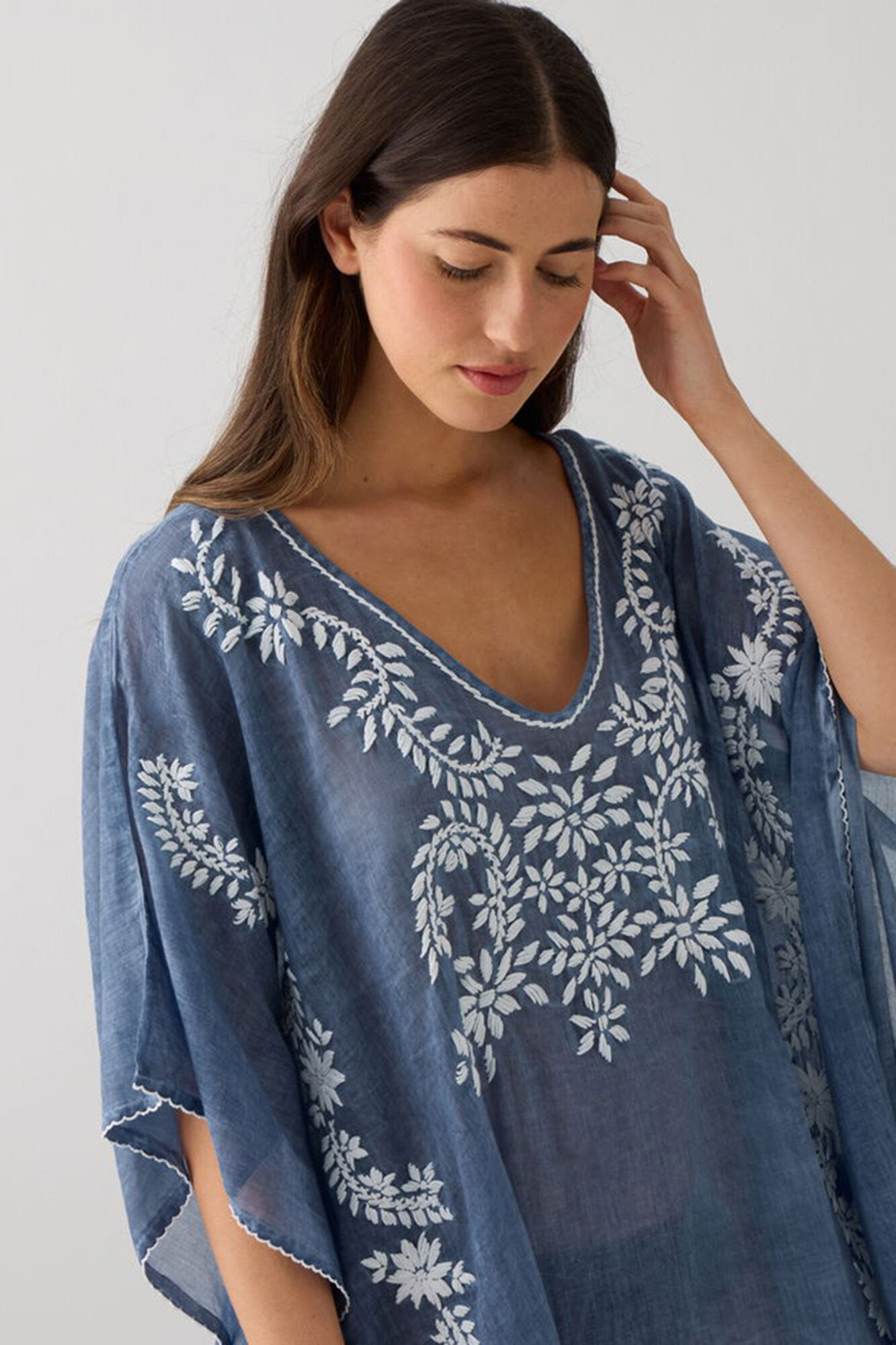 Textura T&uacute;nica algod&oacute;n bordado borlas flores