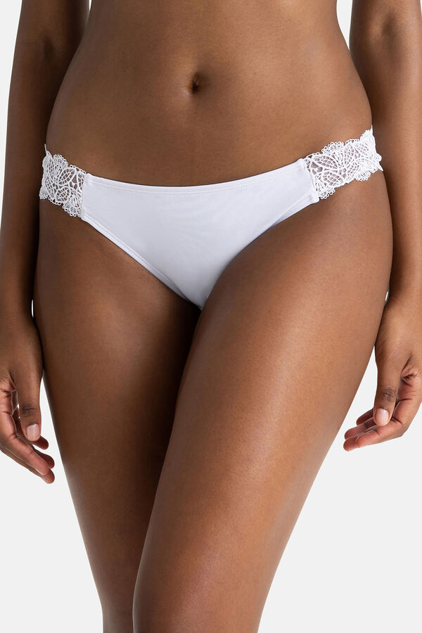 Dorina Braguita brasile&ntilde;as blanco