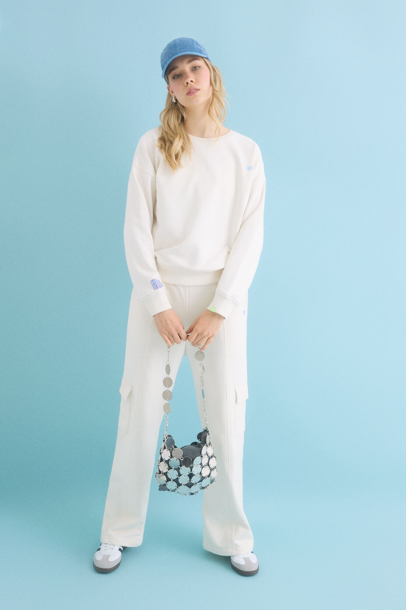 HI&BYE Cal&ccedil;as compridas flare felpa marfim