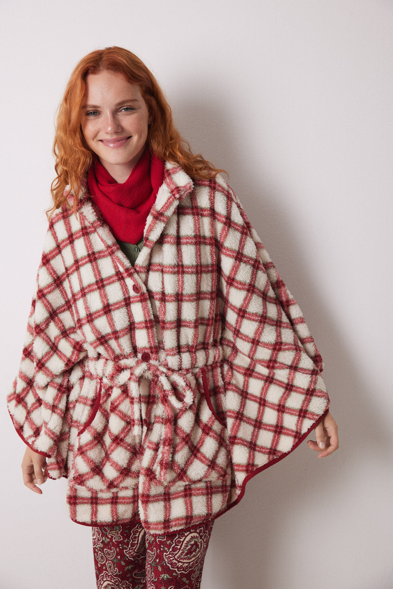 Women'secret Capa pelo suave estampado cuadros