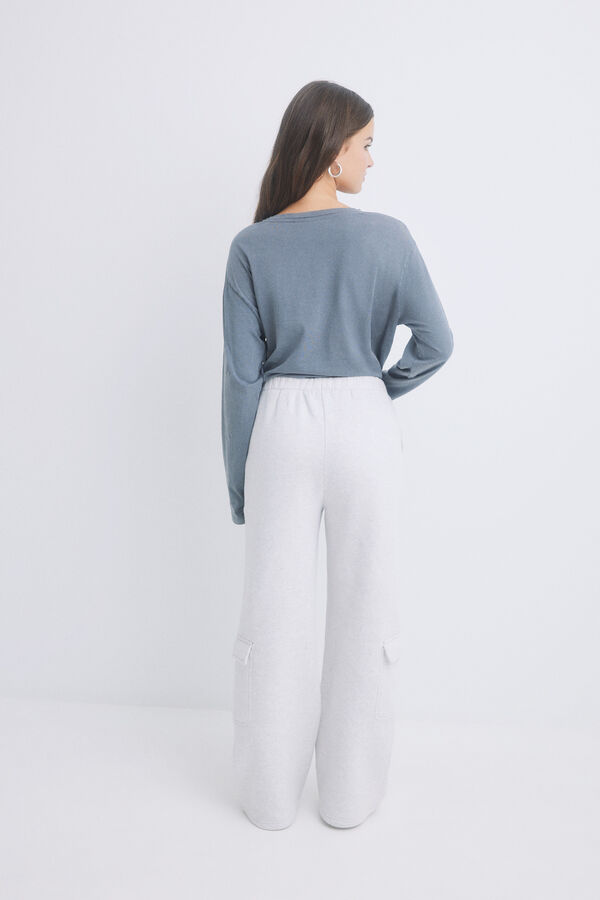 HI&BYE Pantal&oacute;n flare cargo felpa gris gris