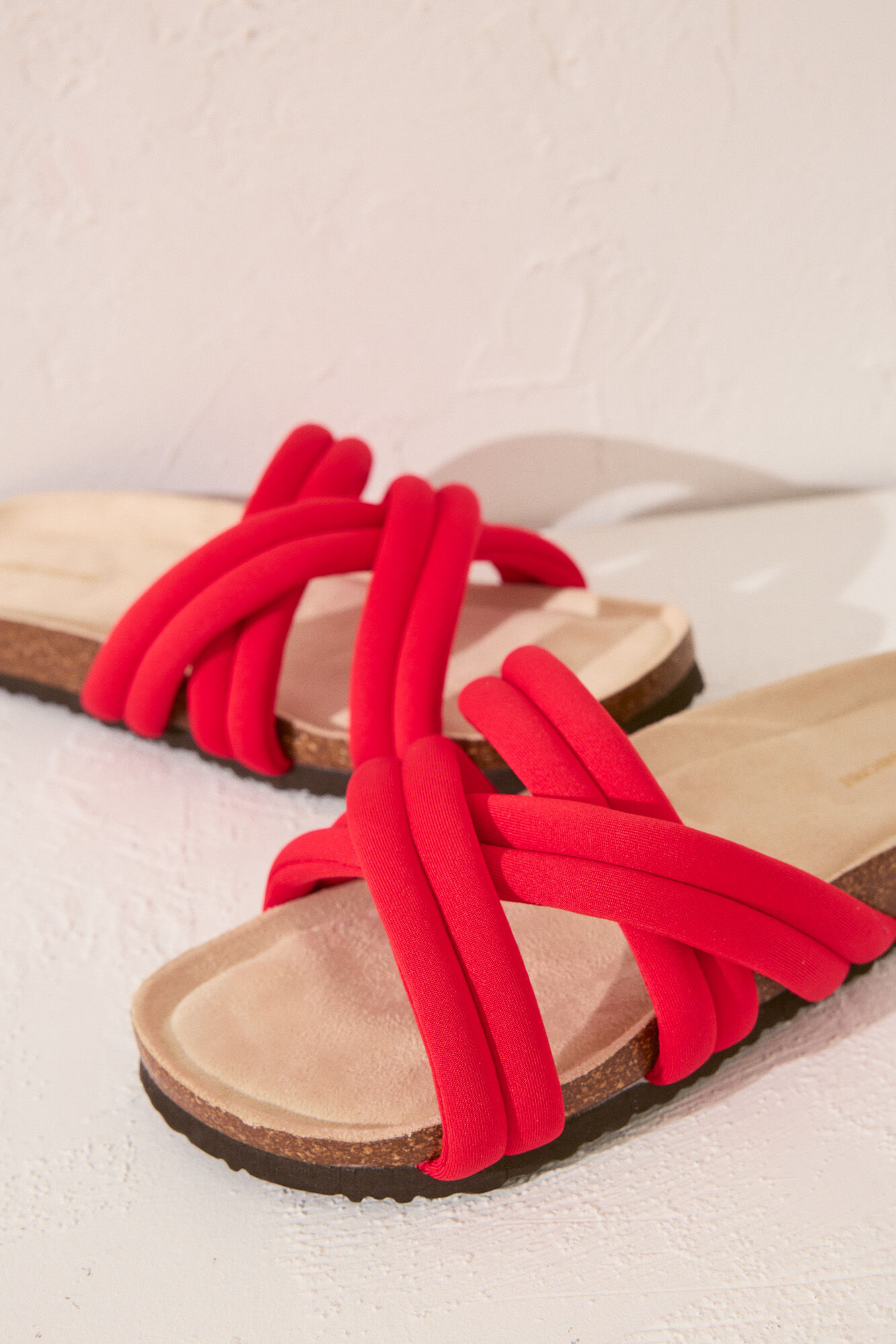 Women'secret sand&aacute;lia com tiras de neoprene coral