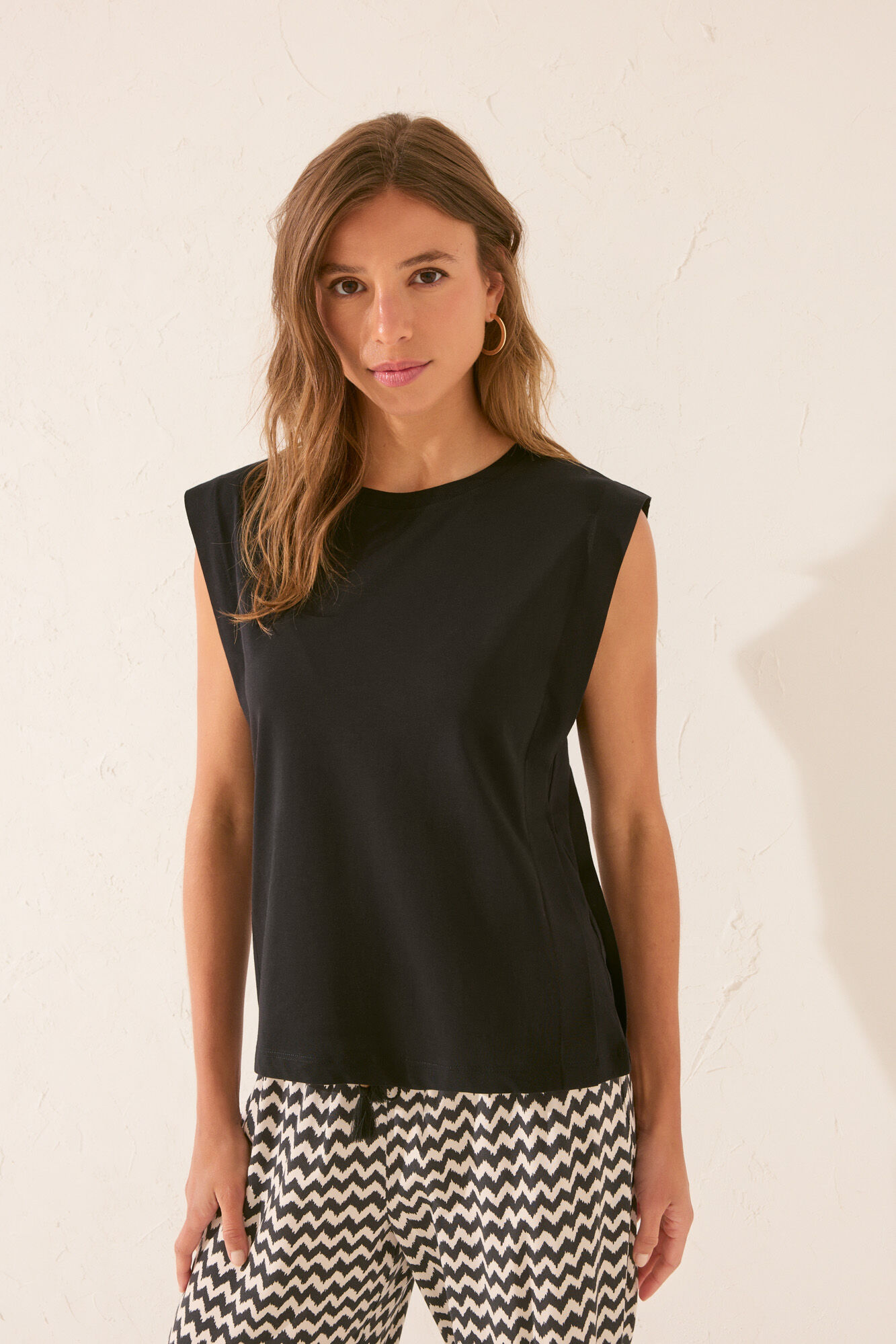 Women'secret Camiseta sin tirantes 100% algod&oacute;n negro