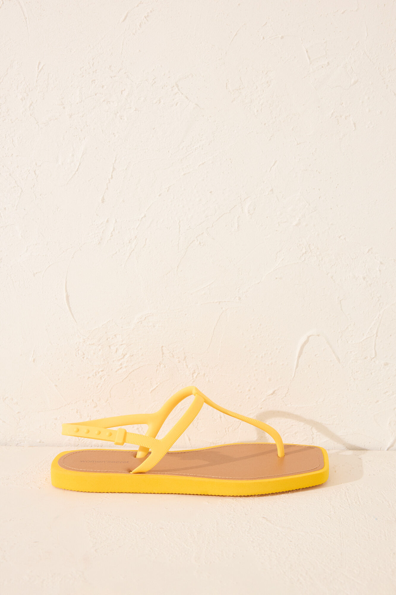 Women'secret Chanclas entrelazadas punta cuadrada