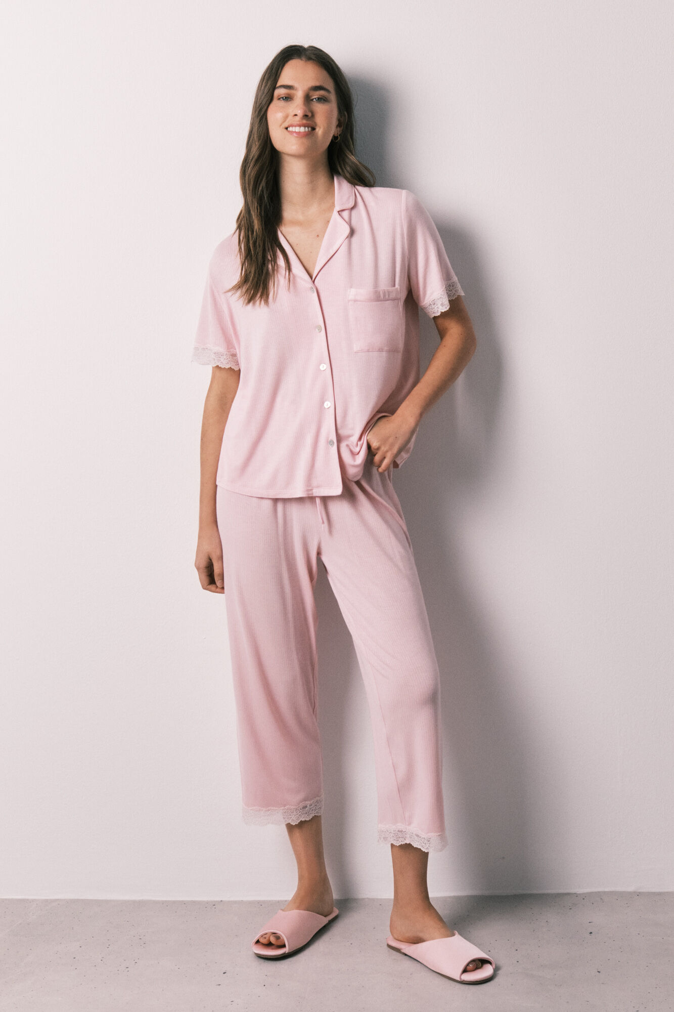 Women'secret Pijama camisero Capri viscosa y encaje rosa