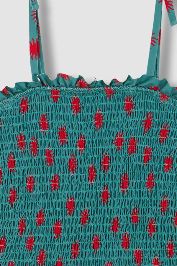 Gocco Mai&ocirc; azul claro com blusa de sol azul