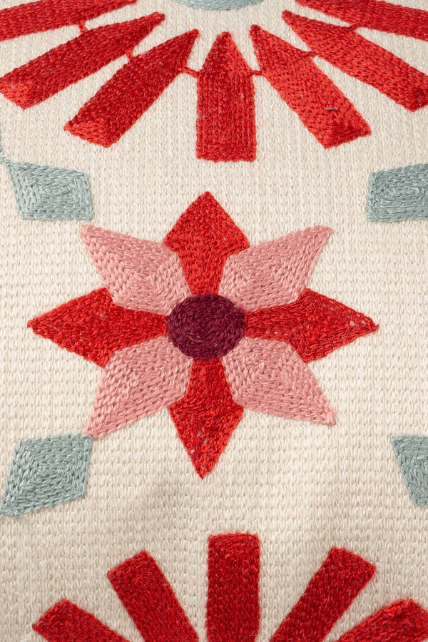 Textura Funda coj&iacute;n bordado geom&eacute;trico 45x45cm. marfil