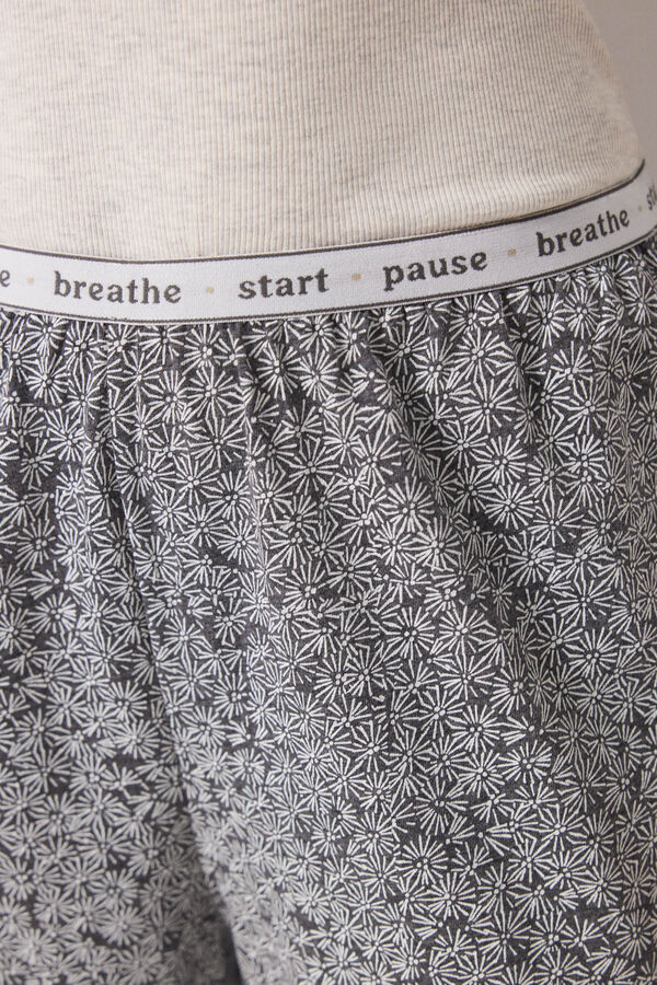 Women'secret Cal&ccedil;a comprida com estampado de flores verdes cinzento