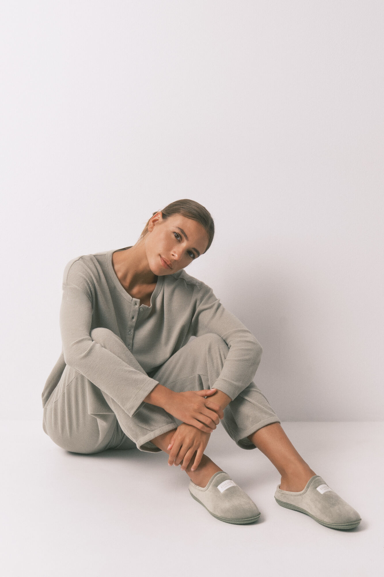 Women'secret Chinelos de quarto de velour verde