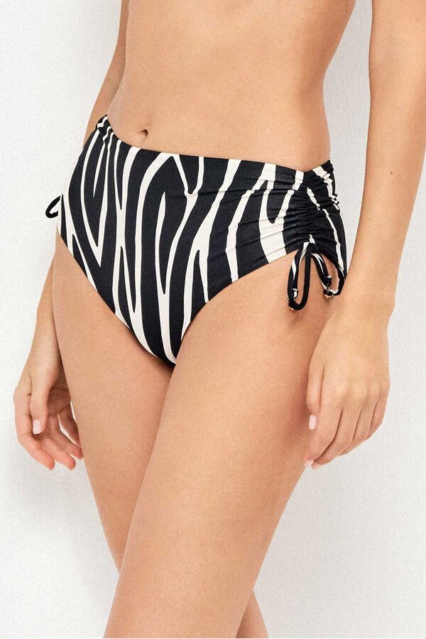 Gisela Braga bikini alta tejido estampado animal print cebra blanco