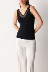 Cotonella Camiseta Sin Mangas Con Cuello V En Encaje negro
