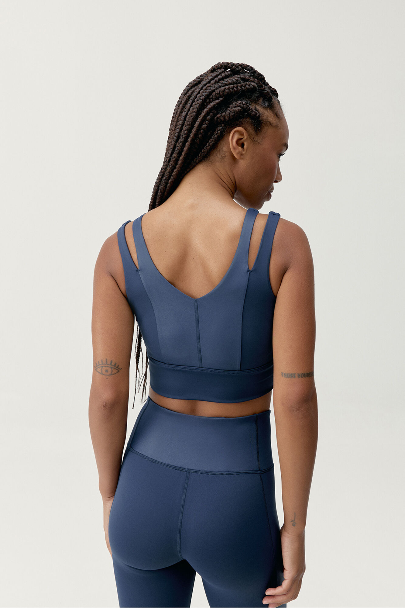 Born Living Yoga Soutien desportivo top Maan Sailor blue
