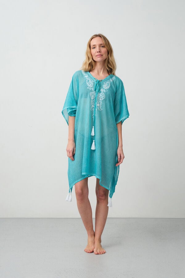 Textura T&uacute;nica algod&oacute;n detalle bordado turquesa