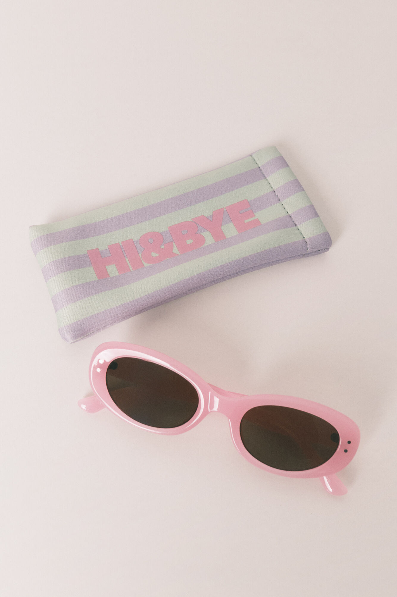 HI&BYE Gafas sol rosa funda