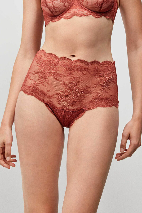 Gisela Calcinha tanga alta vermelho