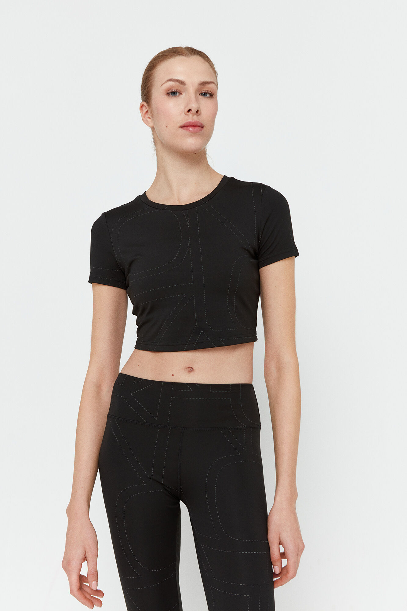 Only Play T-shirt crop 