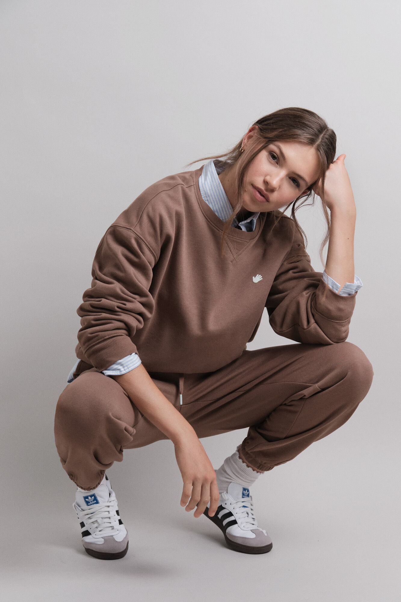 HI&BYE Cal&ccedil;a jogger de algod&atilde;o marrom 