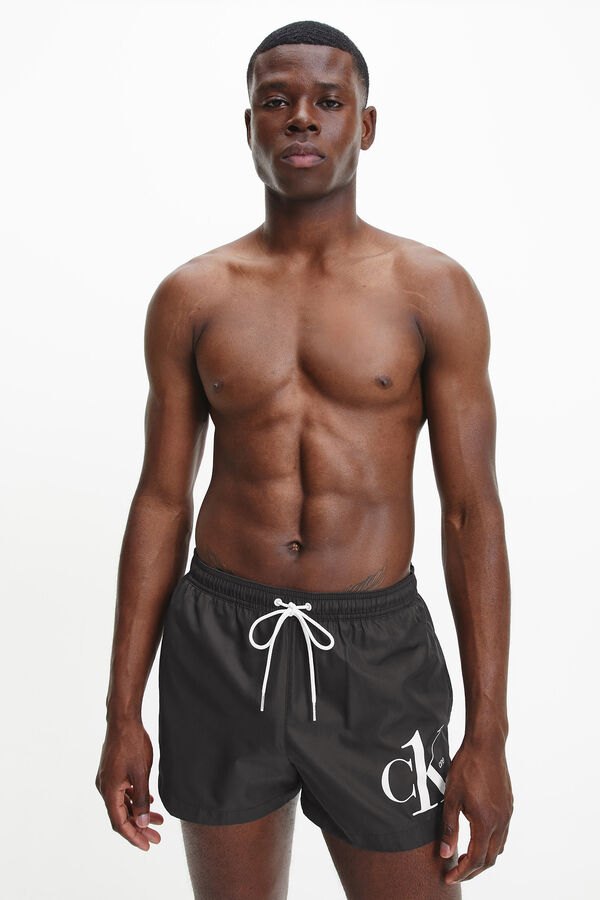 Calvin Klein Ba&ntilde;ador corto con cord&oacute;n negro