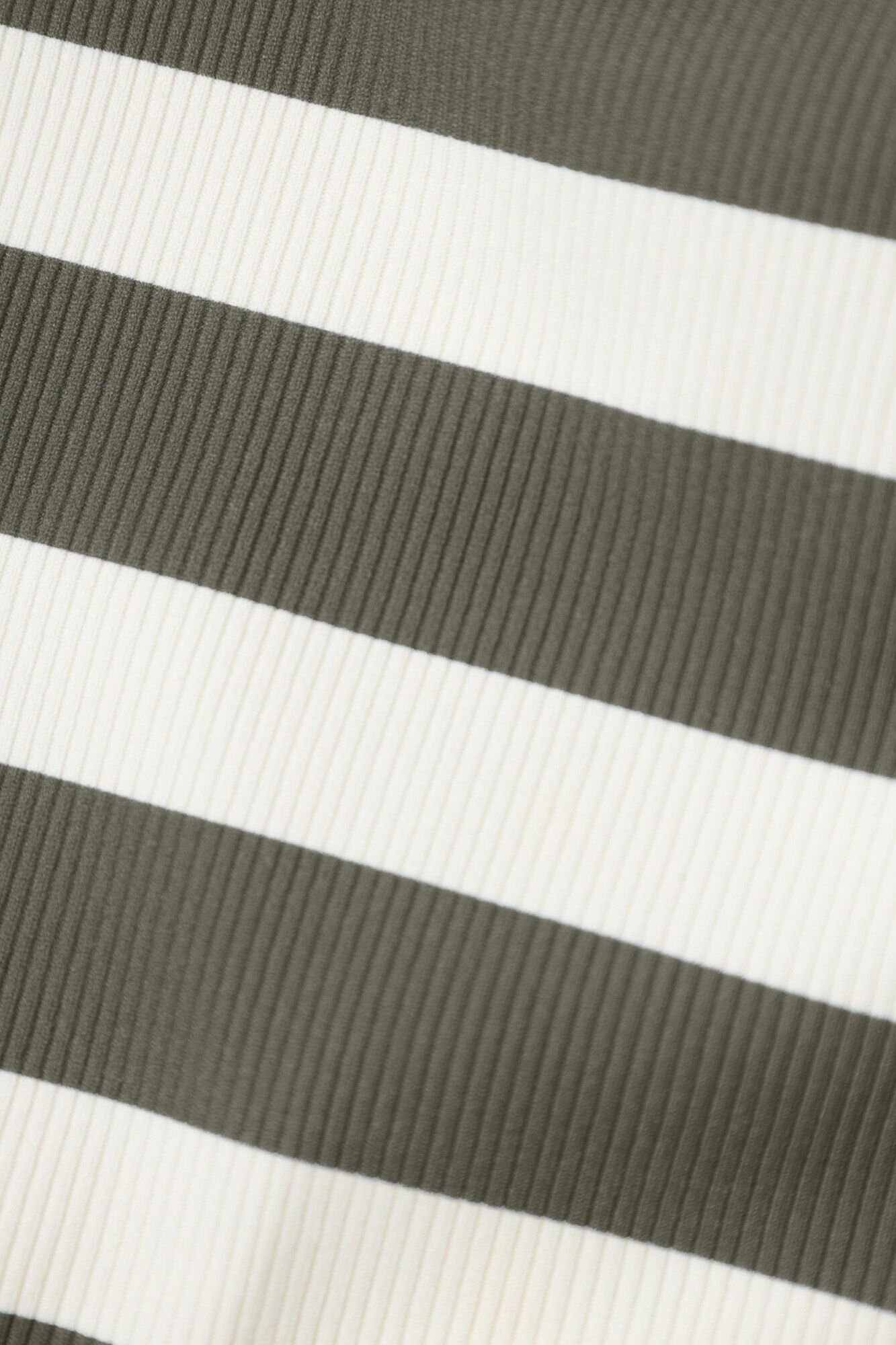 Name it Ba&ntilde;ador para beb&eacute; rayas