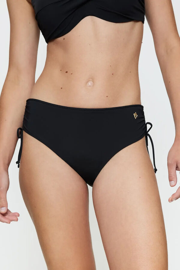 Triumph Braga de bikini cl&aacute;sica negro