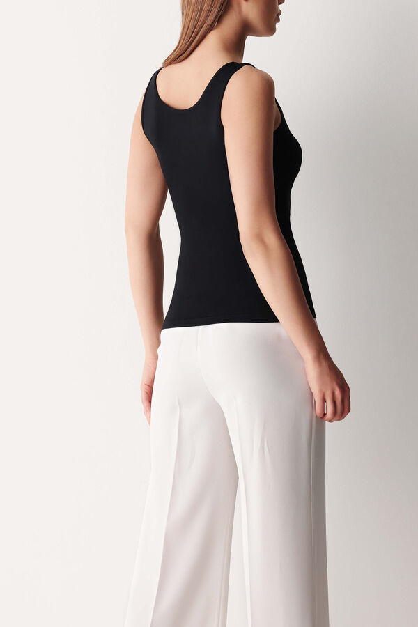 Cotonella Camiseta Sin Mangas Con Cuello V En Encaje negro