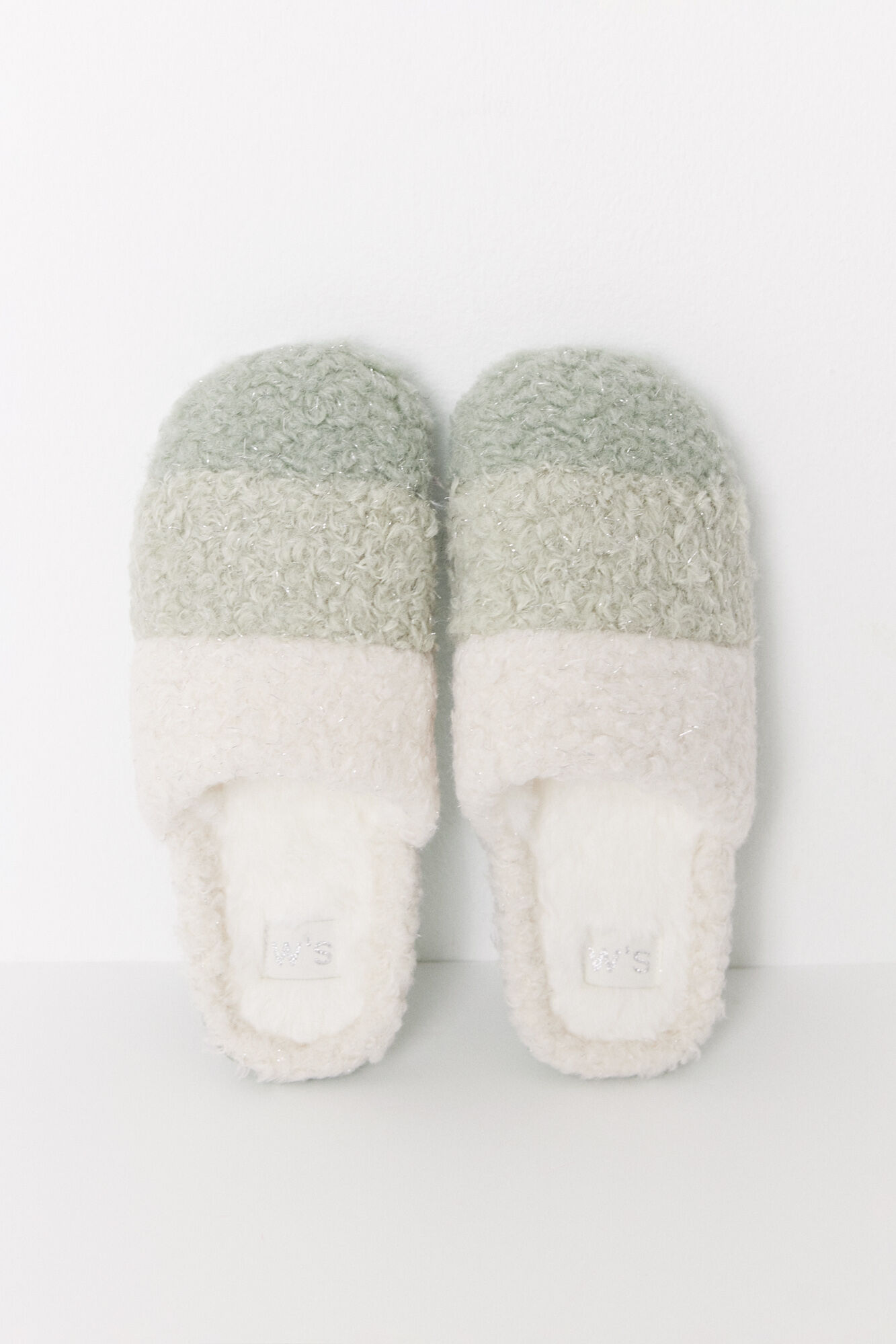 Women'secret Chinelos de casa com efeito de pele verde