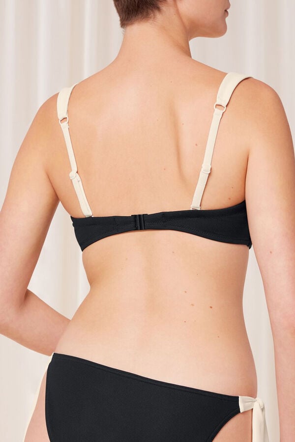 Triumph Top de biqu&iacute;ni cai-cai preto