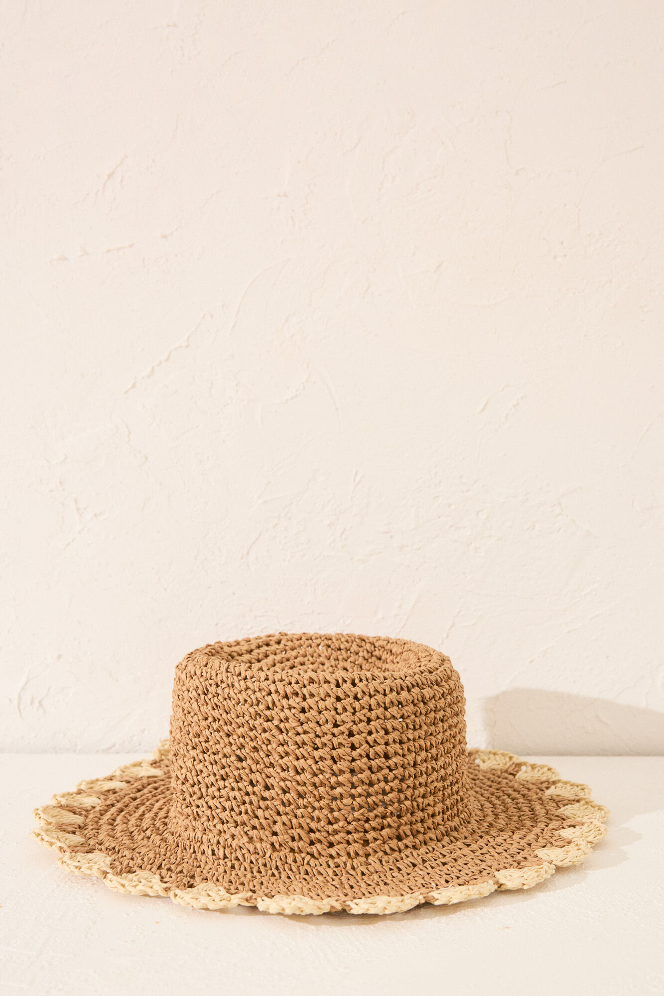 Women'secret Chap&eacute;u de praia de r&aacute;fia ondulado