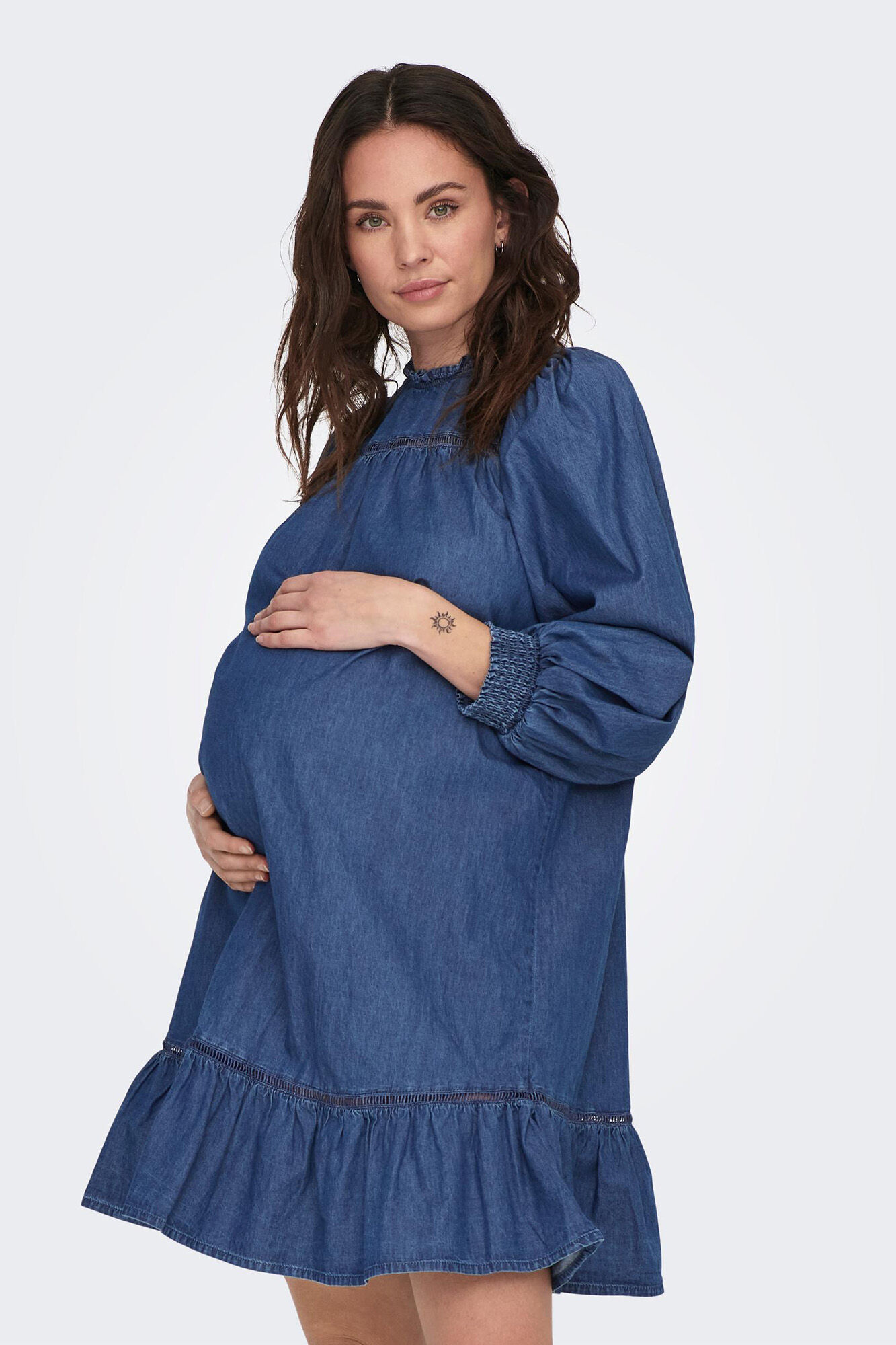 Only Maternity Vestido curto descontra&iacute;do