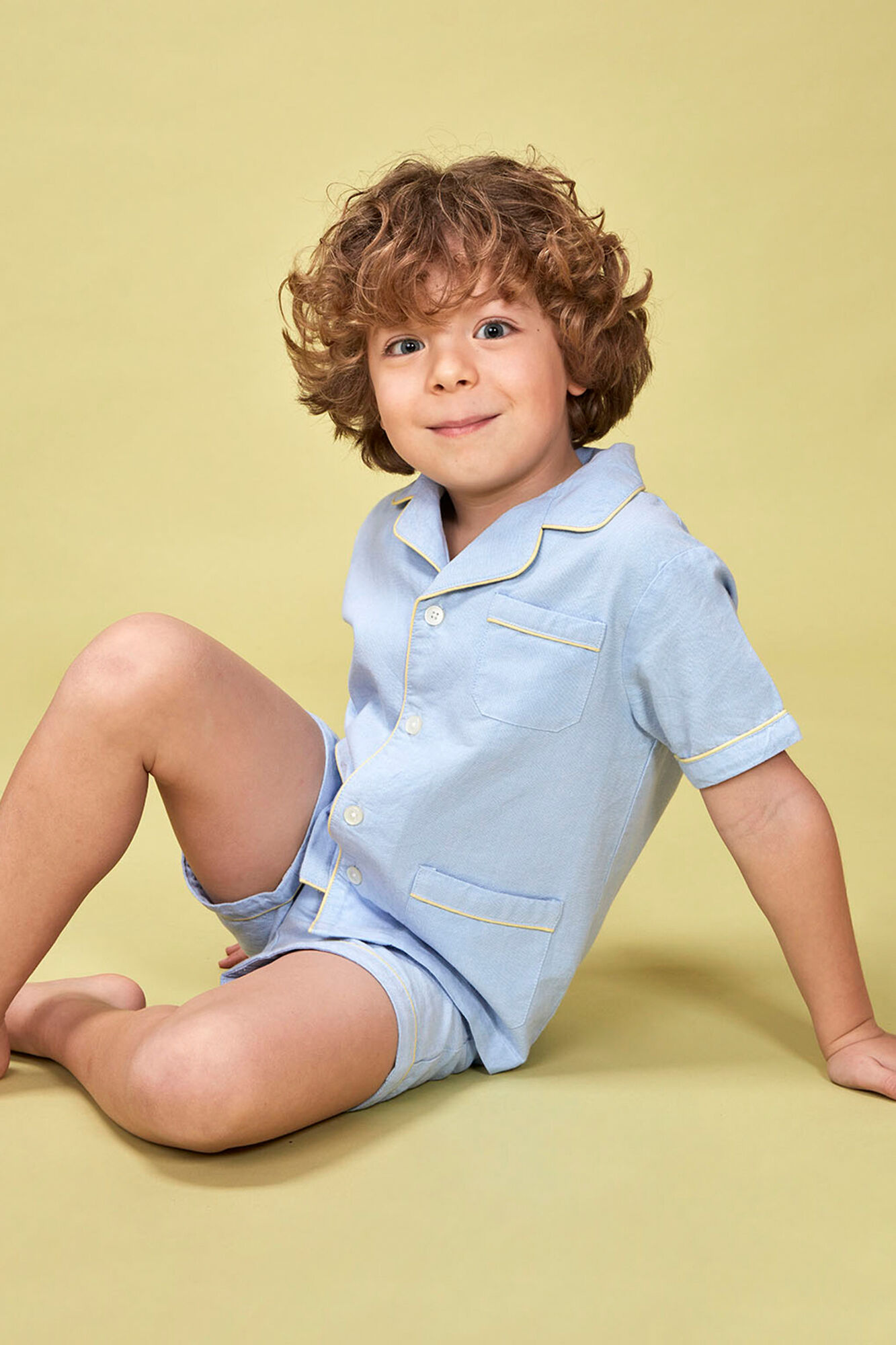 Gocco Pijama azul con vivo amarillos azul claro