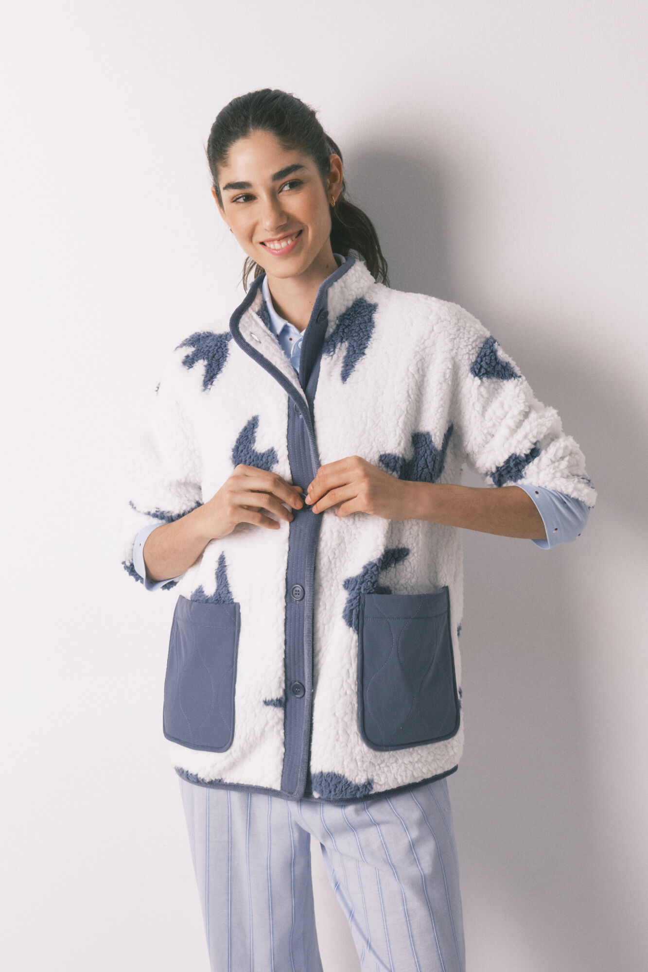 Women'secret Bata corta borreguito blanco estampado p&aacute;jaros
