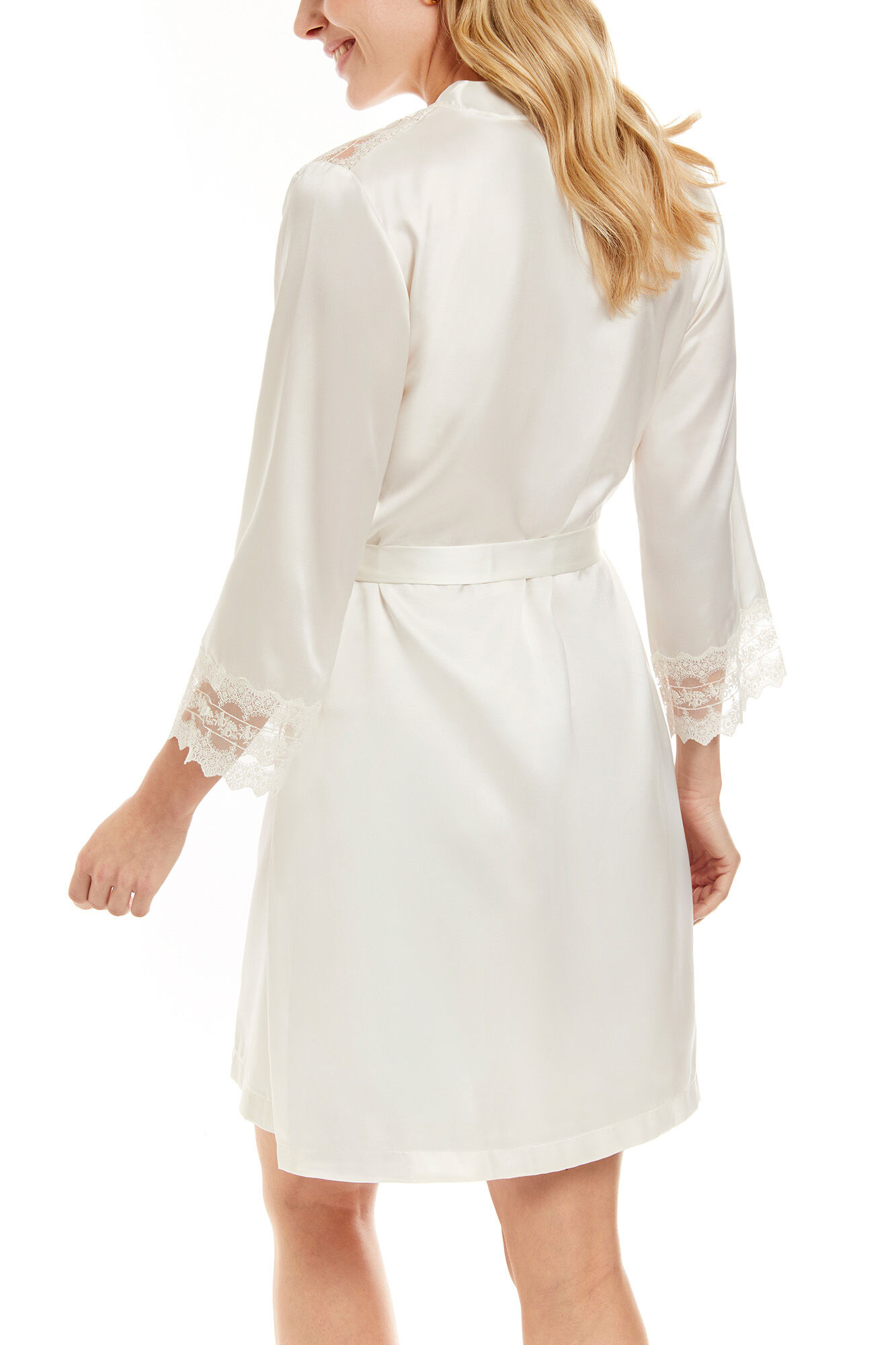 Ivette Bridal Robe curto de cetim Grace