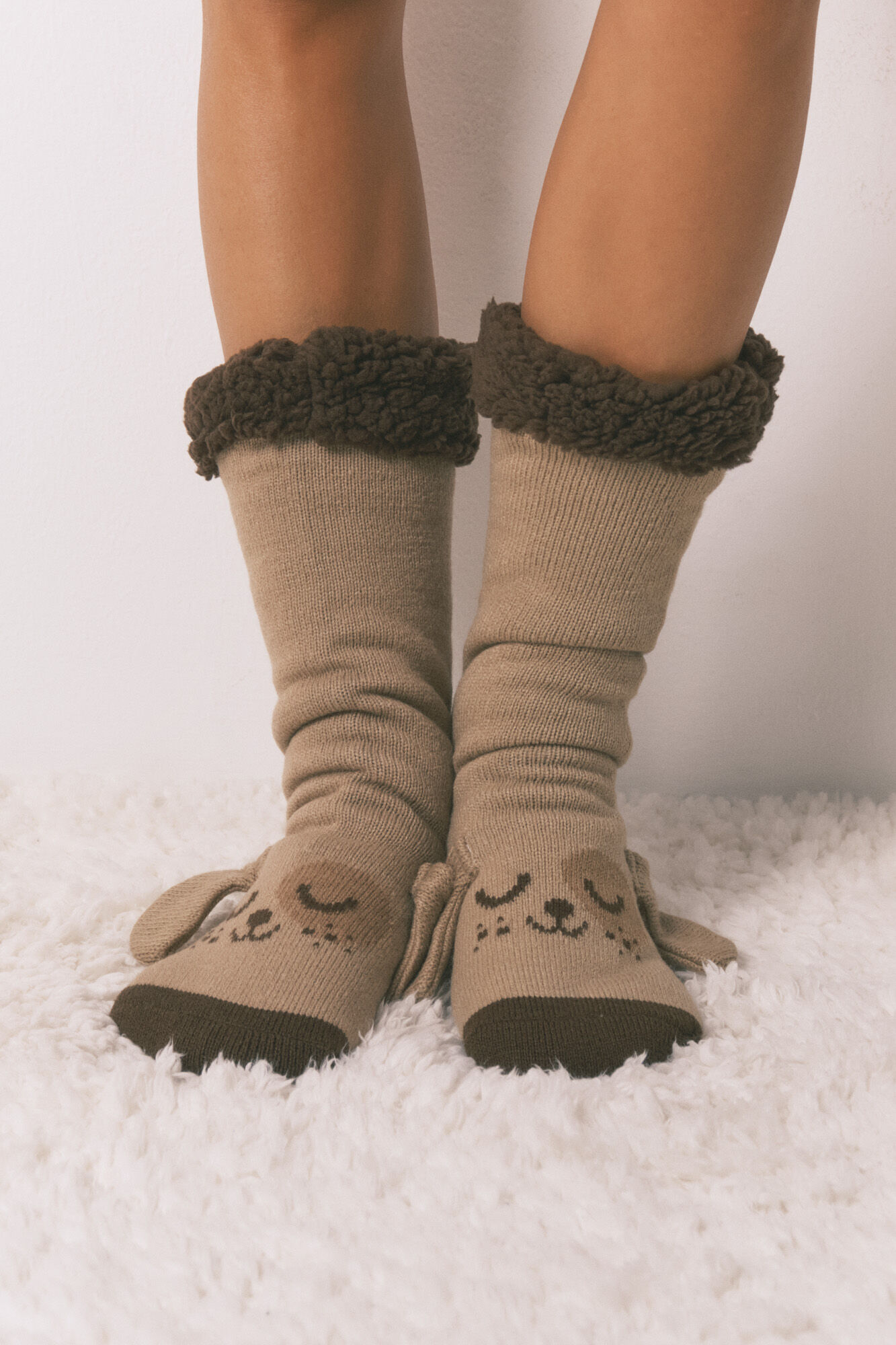 Women'secret Calcetines largos tricot marr&oacute;n print perro