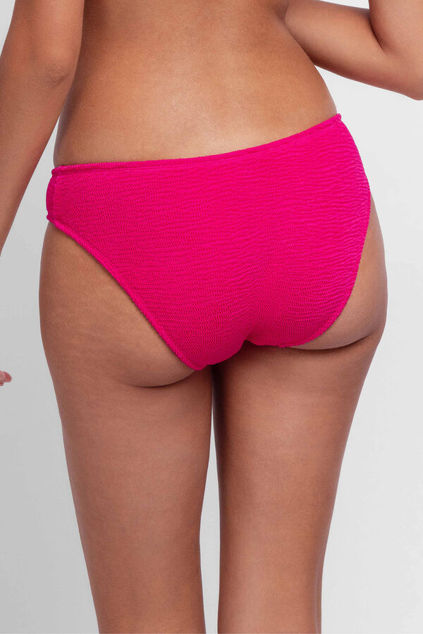 Dorina Braga de bikini rosa fucsia