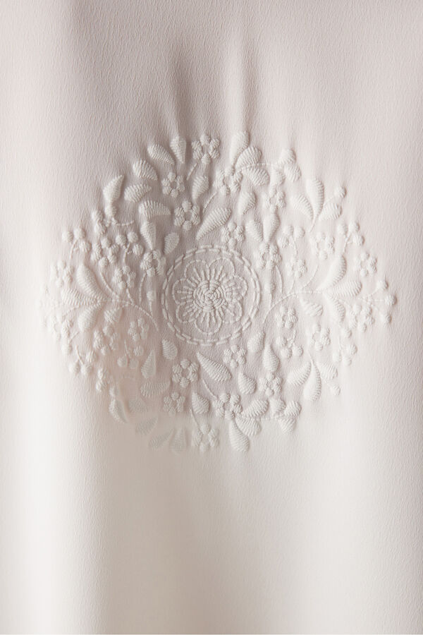 Penti Vestido de noiva em renda branco