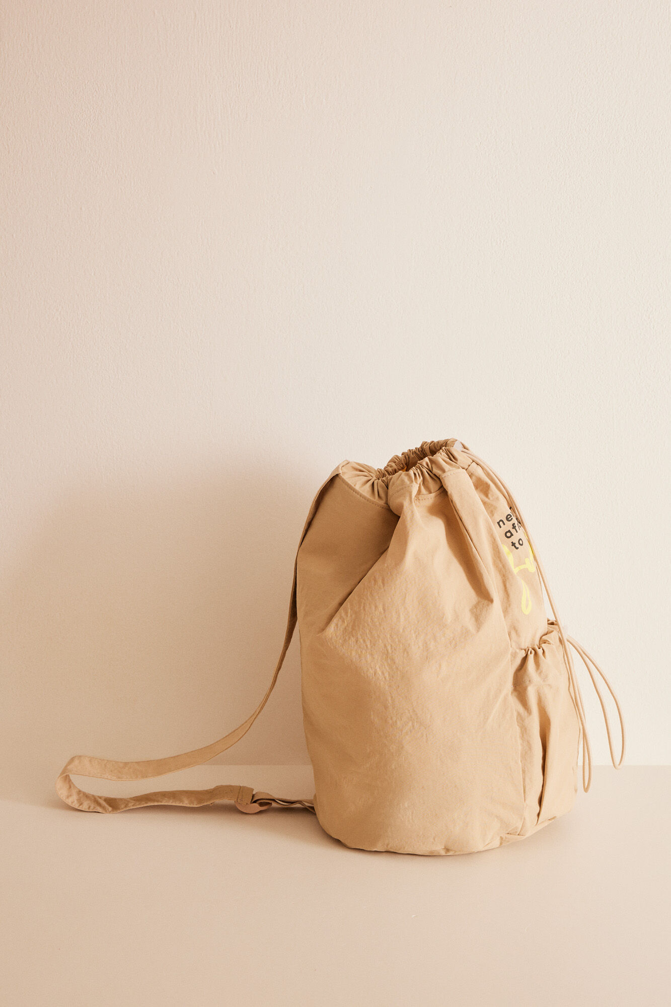 Women'secret Mochila nylon rosa Snoopy