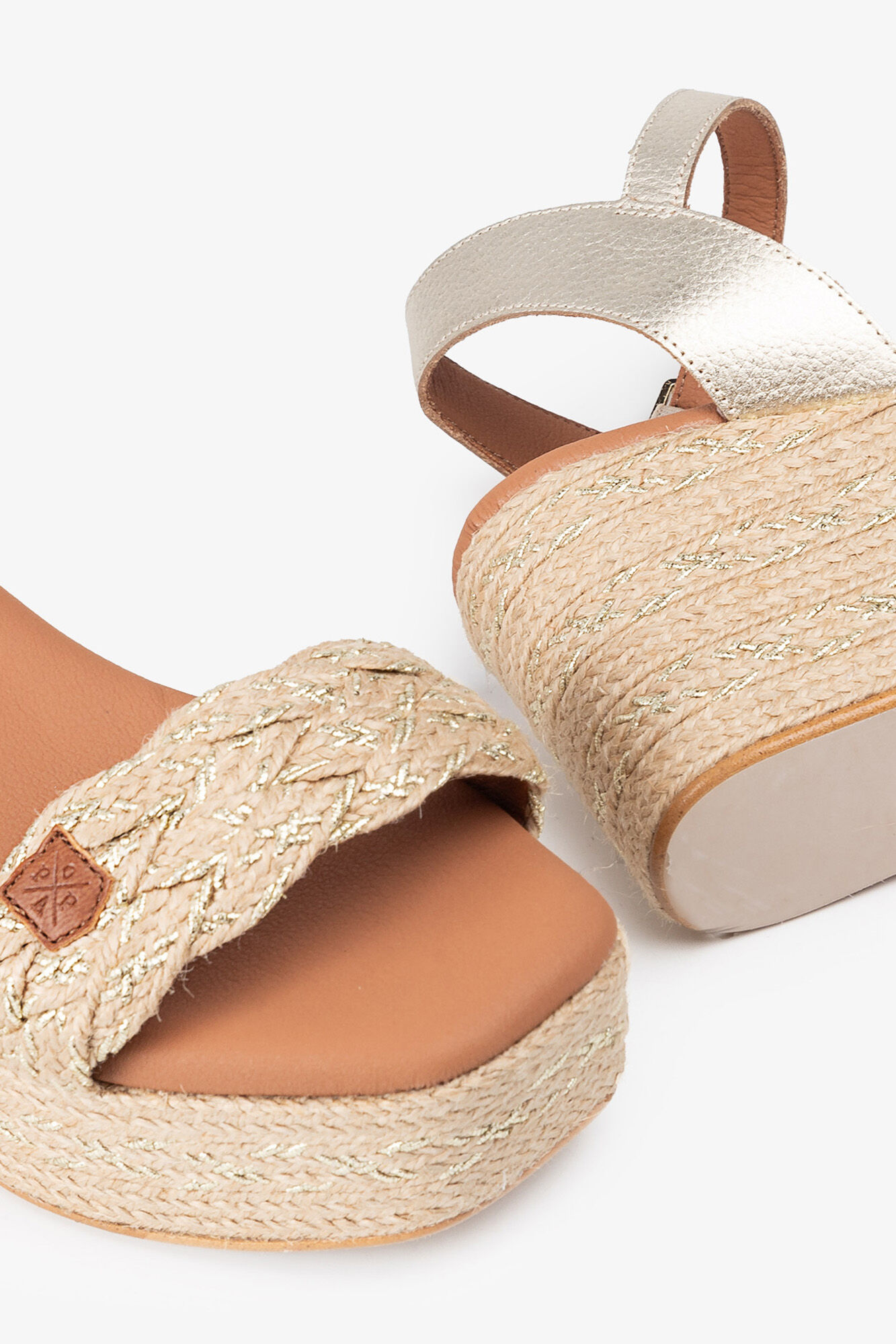 Popa Cu&ntilde;a baja