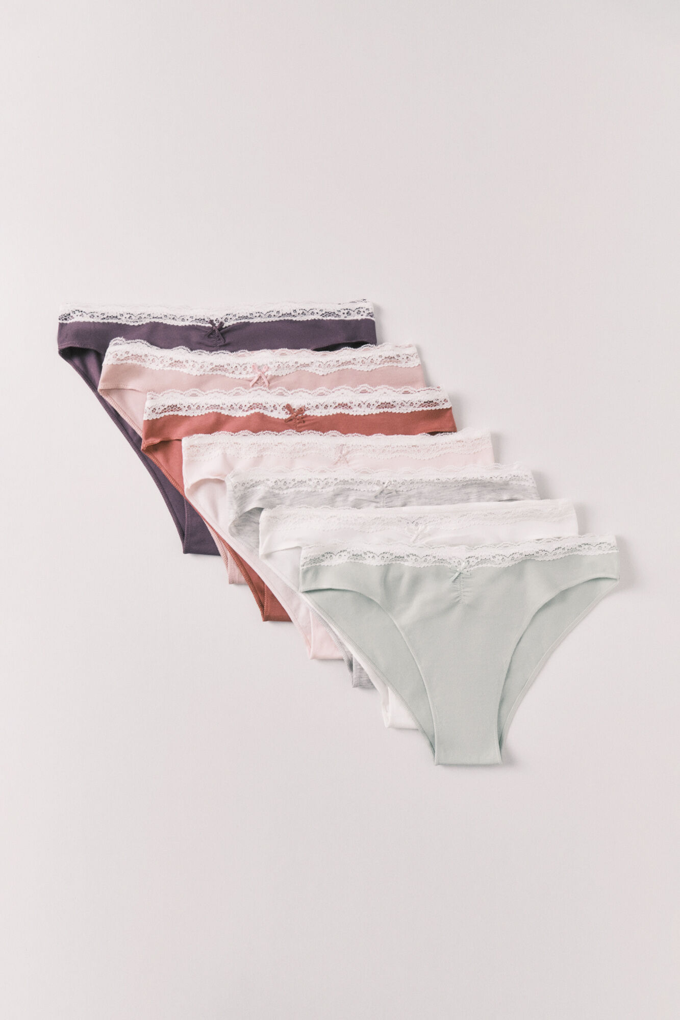 Women'secret Pack 7 cuecas brasileiras em algod&atilde;o, com renda e la&ccedil;o