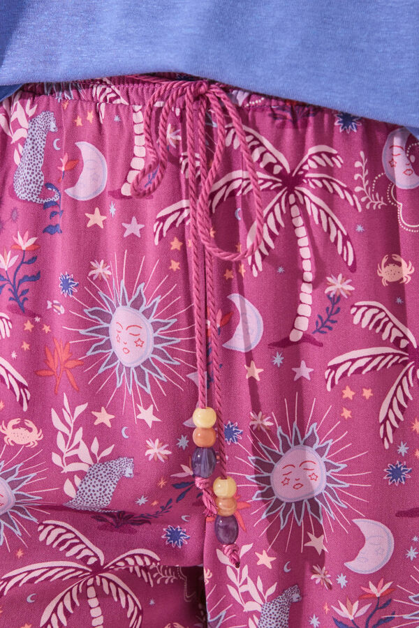 Women'secret Pantal&oacute;n Capri estampado morado estampado