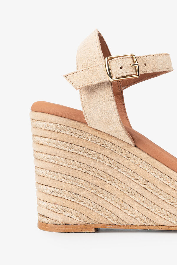 Popa Cu&ntilde;a alta beige