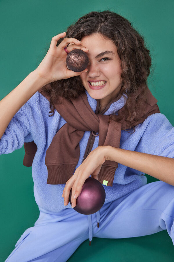 HI&BYE Pantal&oacute;n jogger cargo felpa azul claro morado/lila