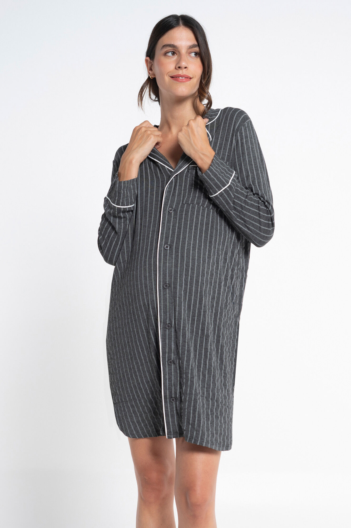 Ohma! Camisa de dormir de amamenta&ccedil;&atilde;o longa riscas